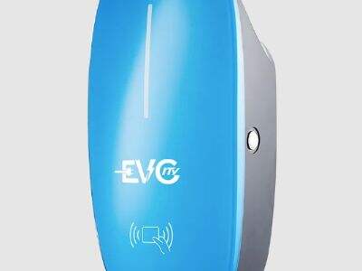 การชาร์จไฟในโรงเก็บรถ EV มีความหมายอย่างไร?